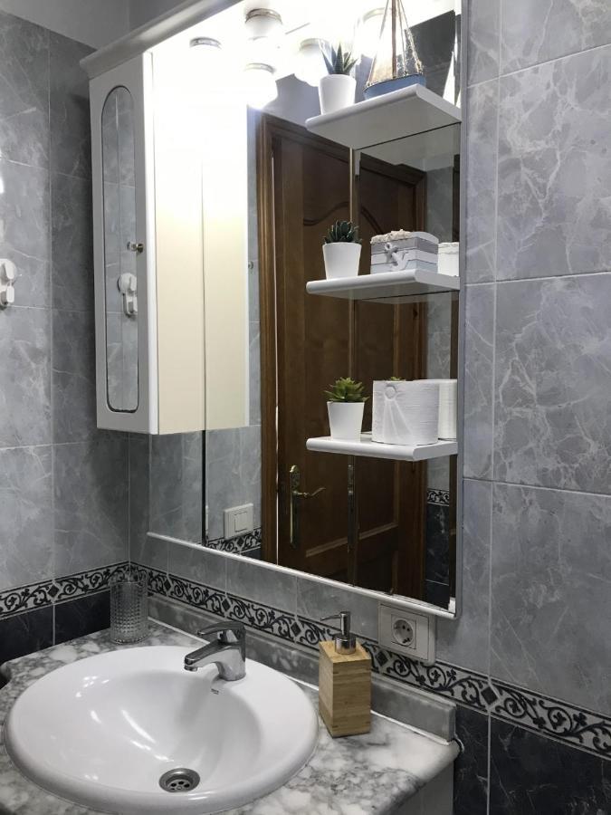 Amplia Habitacion En Лос Лианос де Аридане Екстериор снимка