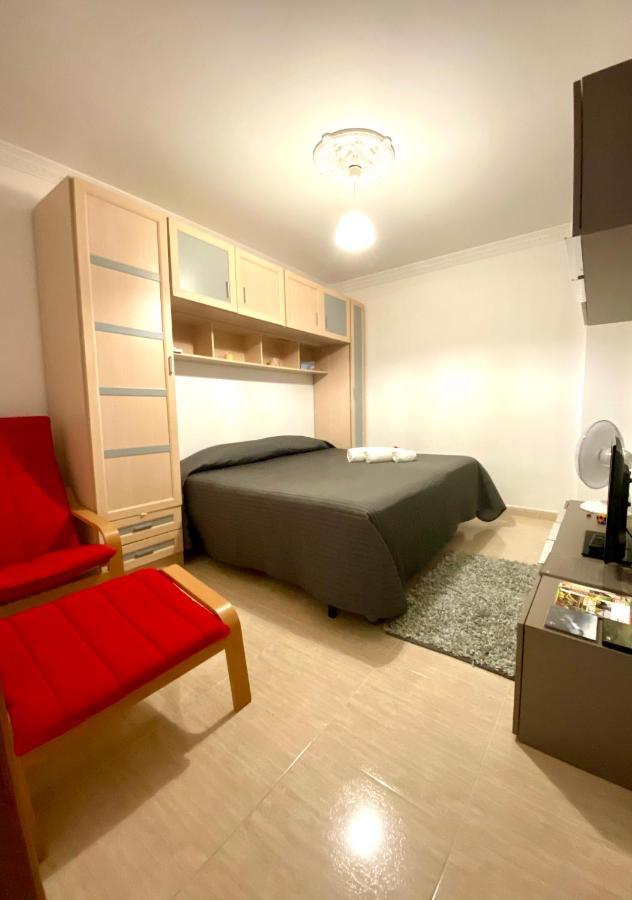 Amplia Habitacion En Лос Лианос де Аридане Екстериор снимка